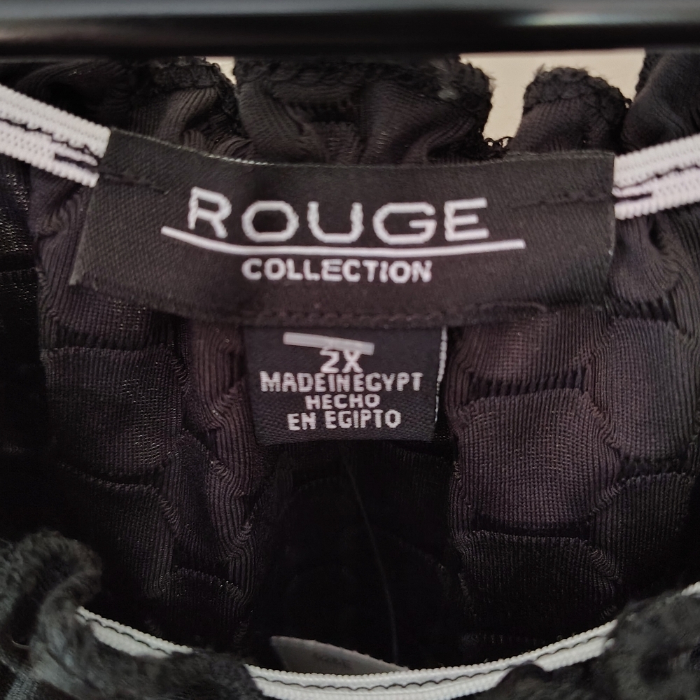 Rouge Textured Blouse - Picture 3 of 5